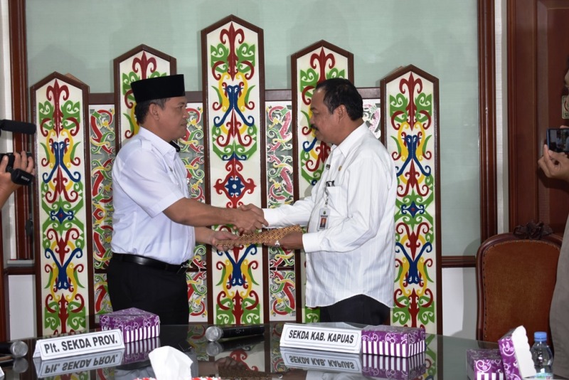 Sekda Resmi Jabat Plh Bupati Kapuas