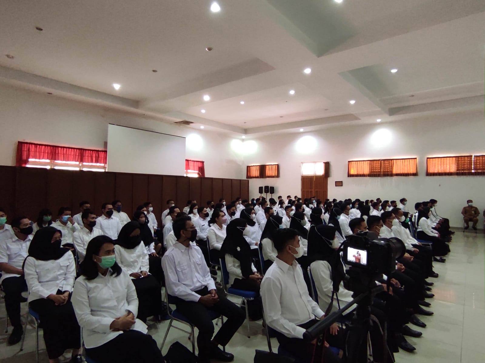 Sebanyak 103  Orang CPNS dan 950 Orang PPPK Jafung Guru Formasi Tahun 2021 Terima SK Pengangkatan