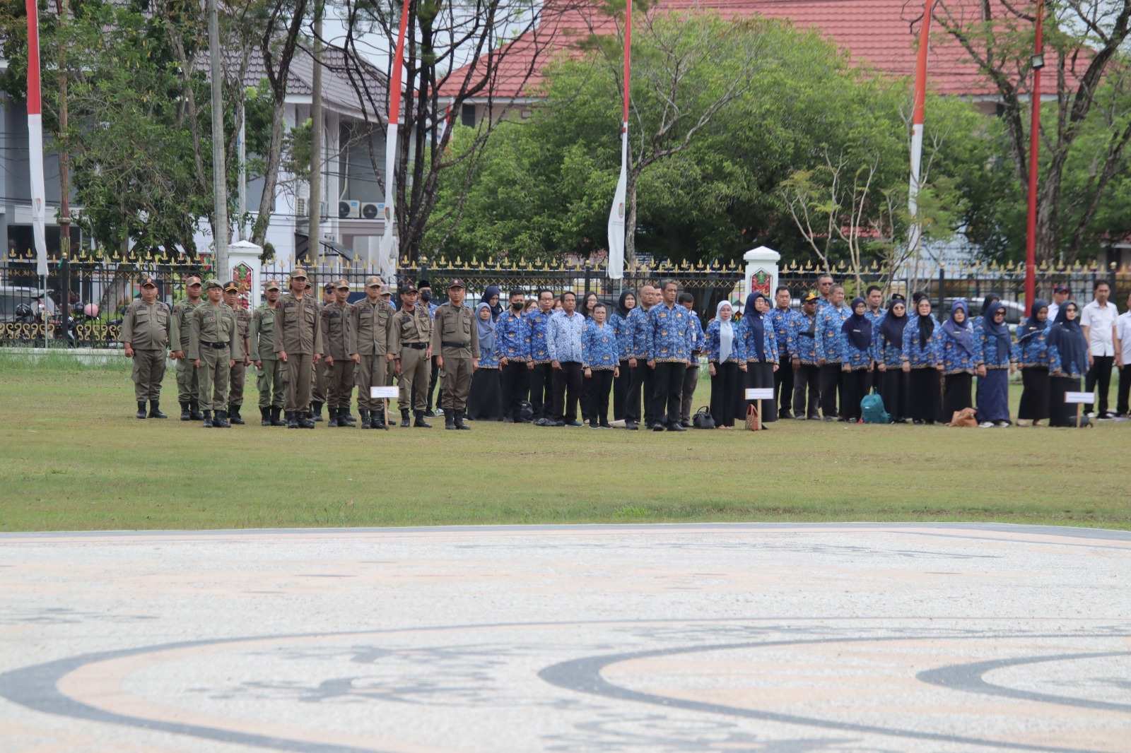 Hadiri Upacara Peringatan Hari Otda ke-XXIX, Kasatpol PP Prov. Kalteng Tegaskan Komitmen Dukung Otonomi Daerah