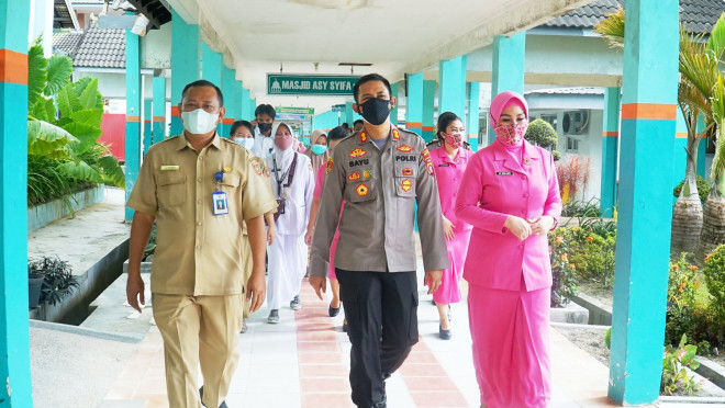 Kondisi Bayi Laki-laki yang Ditemukan Depan Rumah Warga Dalam Keadaan Sehat dan Stabil