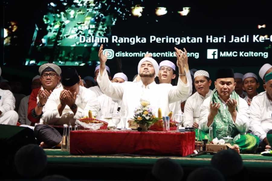 Inisiasi Kalteng Bersholawat, Gubernur H. Sugianto Sabran Harapkan Semakin Pererat Jalinan Silaturahmi Bangun Kalteng Makin BERKAH