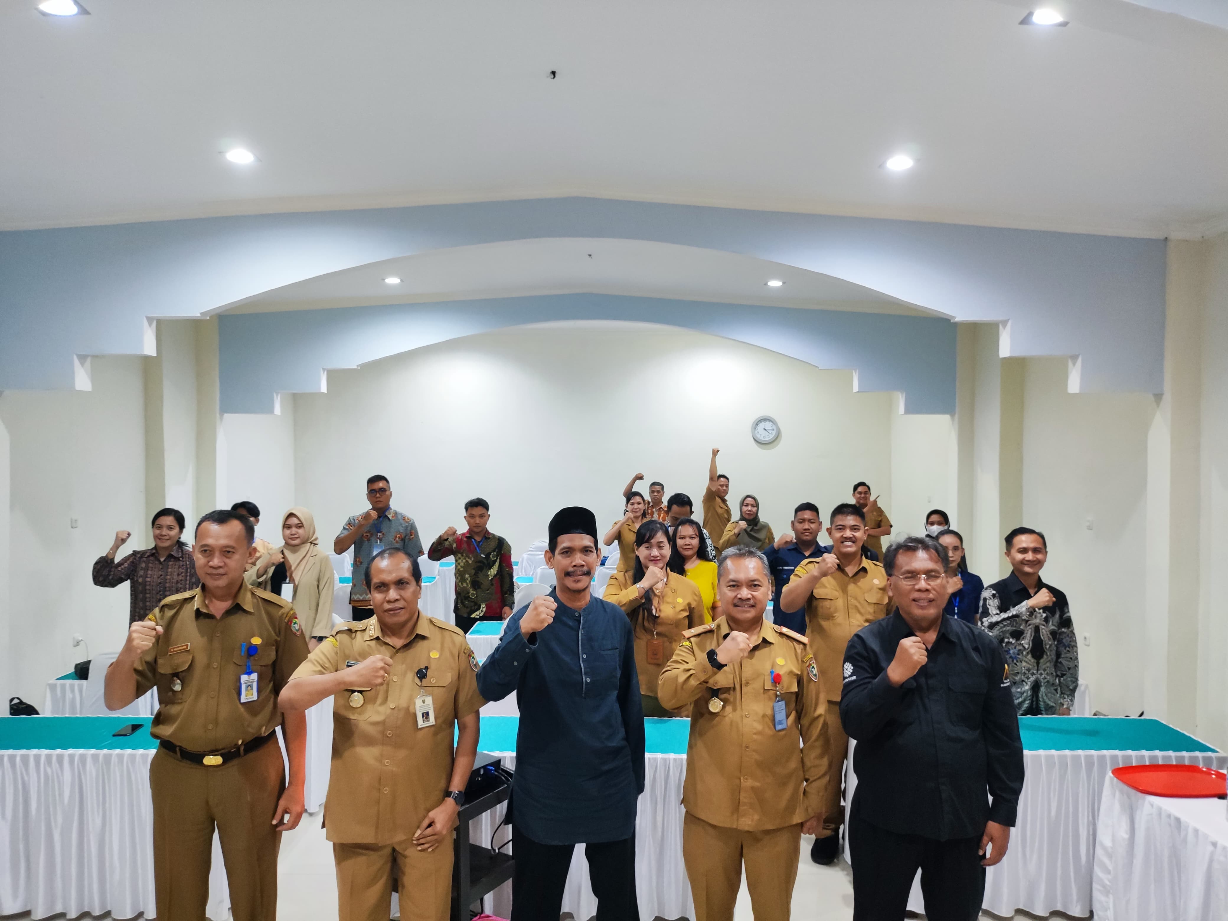 Tingkatkan Standar Mutu LPK, Disnakertrans Prov. Kalteng Gelar Bimtek Akreditasi LPK