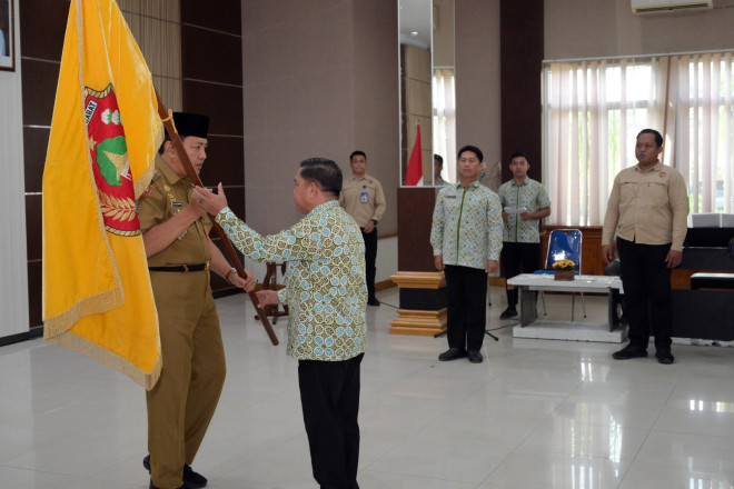 Pj Bupati Budi Santosa Lepas Kontingen Kobar untuk Mengikuti Pesparawi XVII Tingkat Provinsi Kalteng