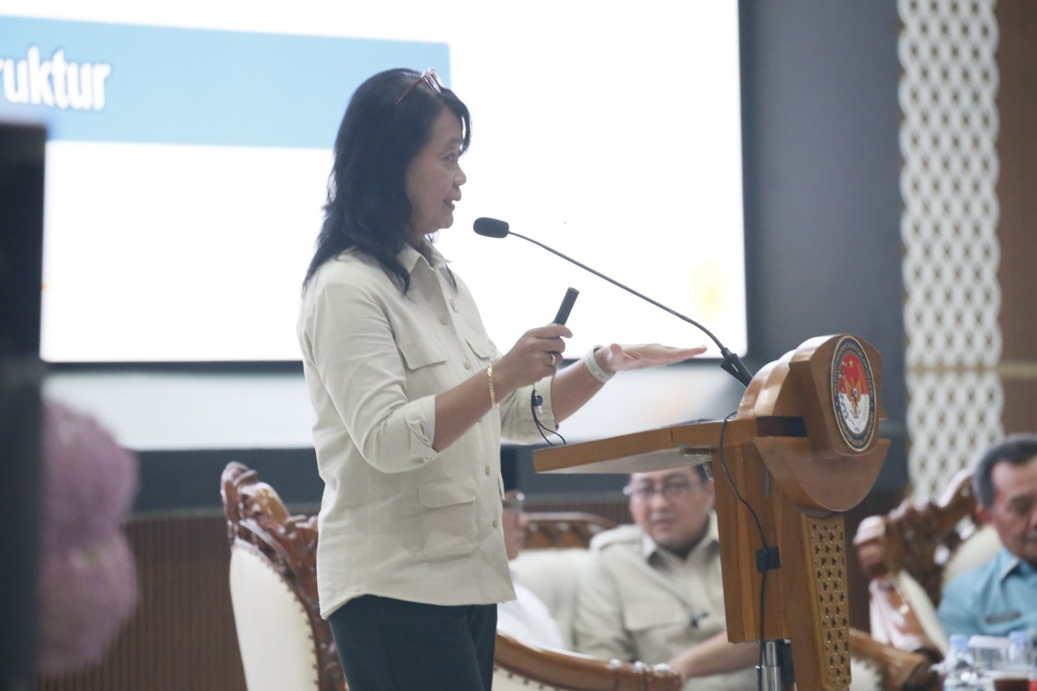 Kepala Daerah Diminta Dukung Pertumbuhan Ekraf, Optimalkan Peran Desa, dan Percepat Pembangunan Infrastruktur