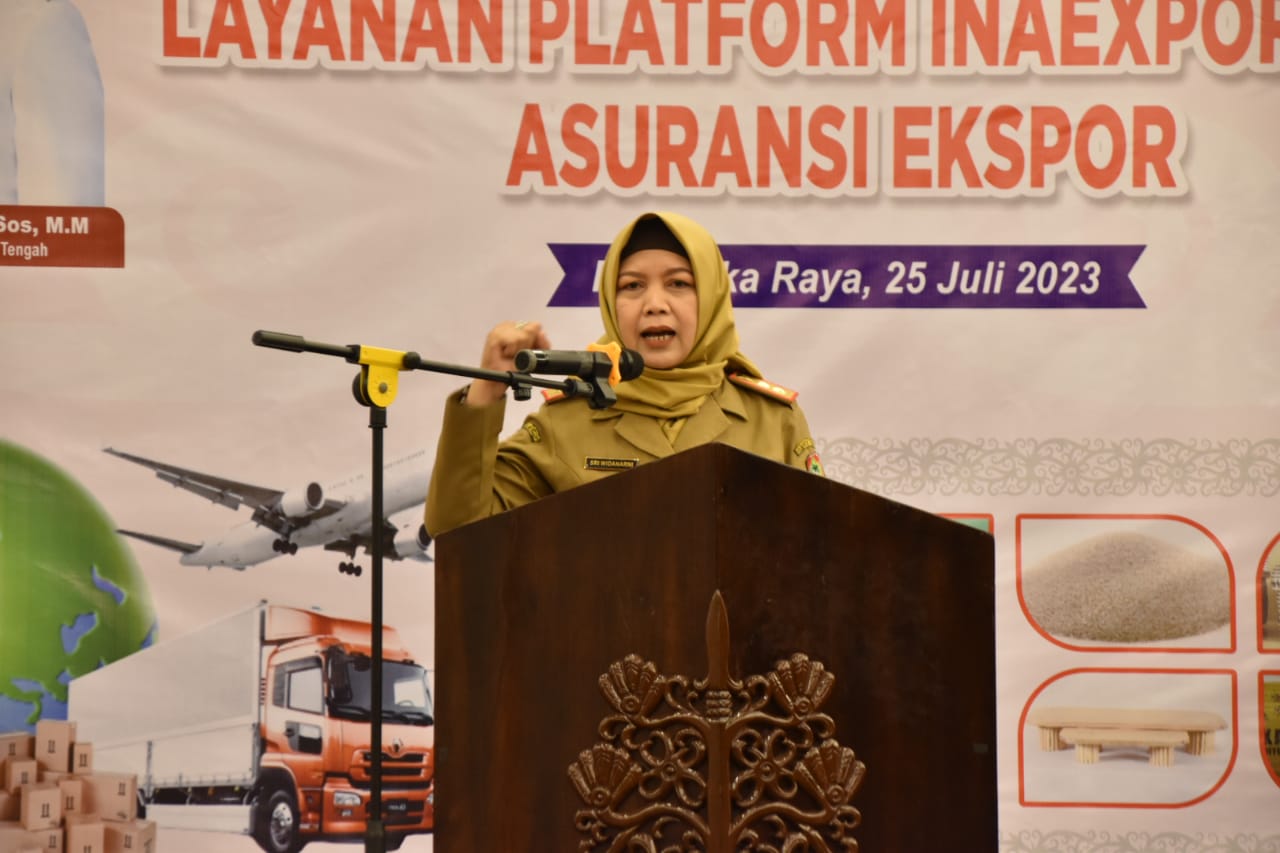 Asisten Ekbang Sri Widanarni : IKM Kalteng Harus Menjadi Pilar Utama Ekonomi Daerah dan Nasional