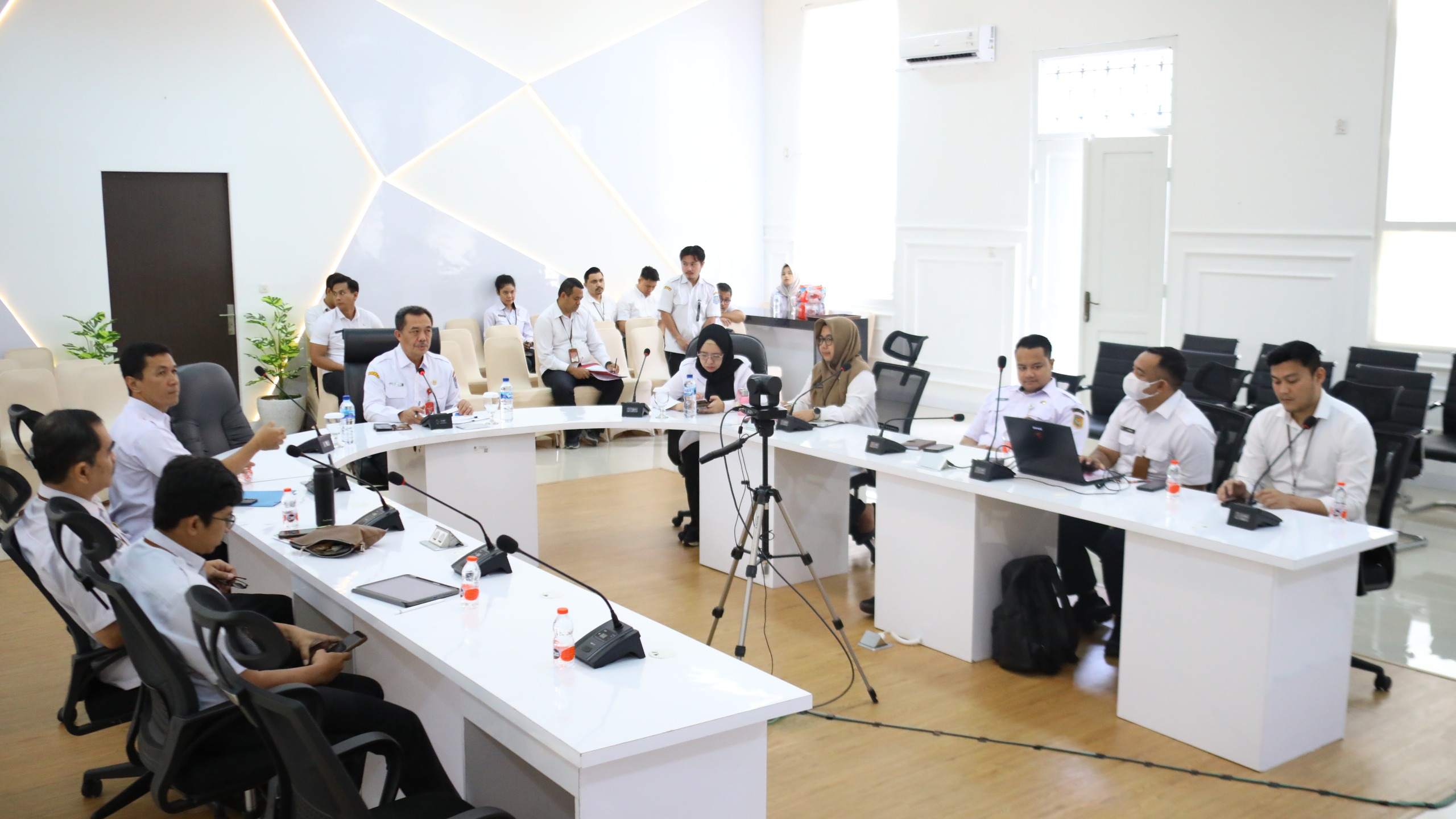 Wujudkan Kemandirian Ekonomi Daerah, Kemendagri Dorong Penguatan Pembinaan dan Pengawasan BUMD
