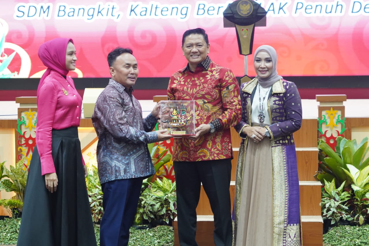 Gubernur Kalteng Hadiri Lepas Sambut Kajati Kalteng