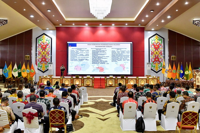 Kepala Bappedalitbang Paparkan Arah Kebijakan dan Program dalam Pengembangan Ekonomi Kerakyatan pada PKN Tingkat II Angkatan XXXIV Tahun 2023