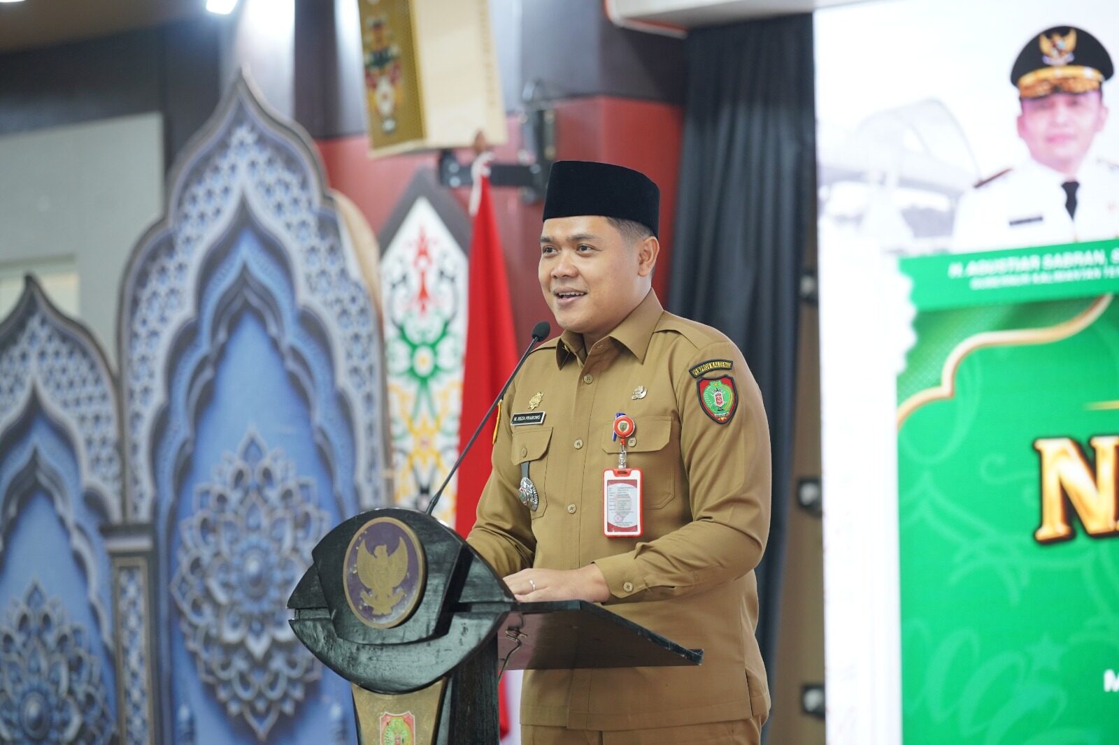 Mewakili Gubernur, Kadisdik Kalteng Sapa Murid Madrasah: Jadilah Generasi Cerdas, Berkarakter dan Berakhlak