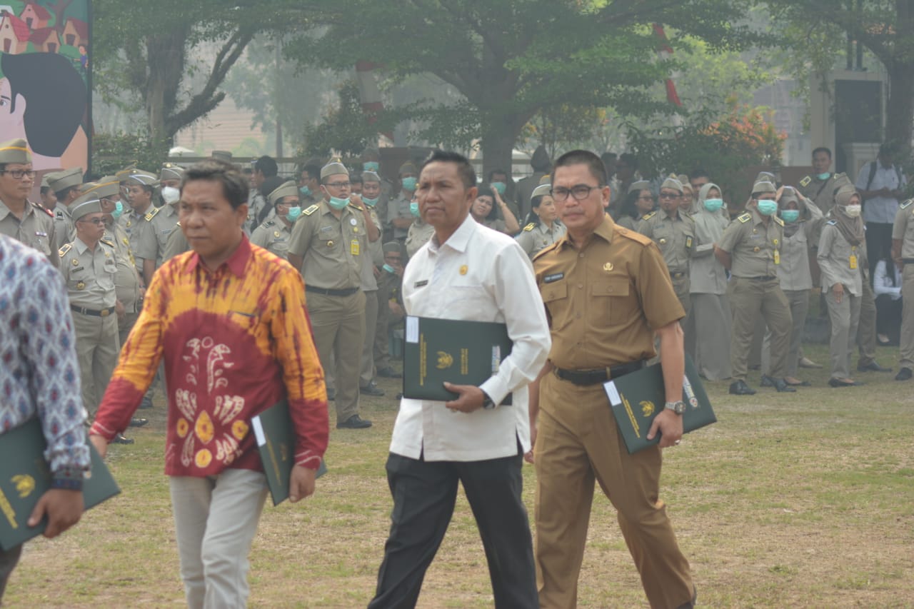 Pemkab Pulang Pisau Terima Sertipikat Hak Pakai Aset