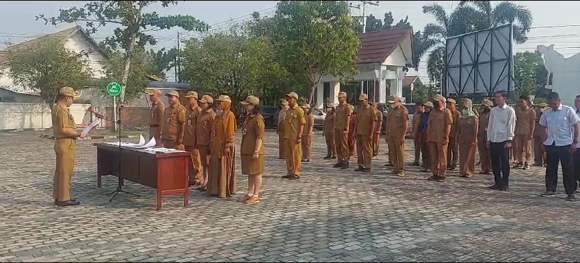 Dukung Demokrasi yang Sehat dan Berkelanjutan, DPMPTSP Laksanakan Penandatangan Pakta Integritas dan Pengucapan Ikrar Netralitas