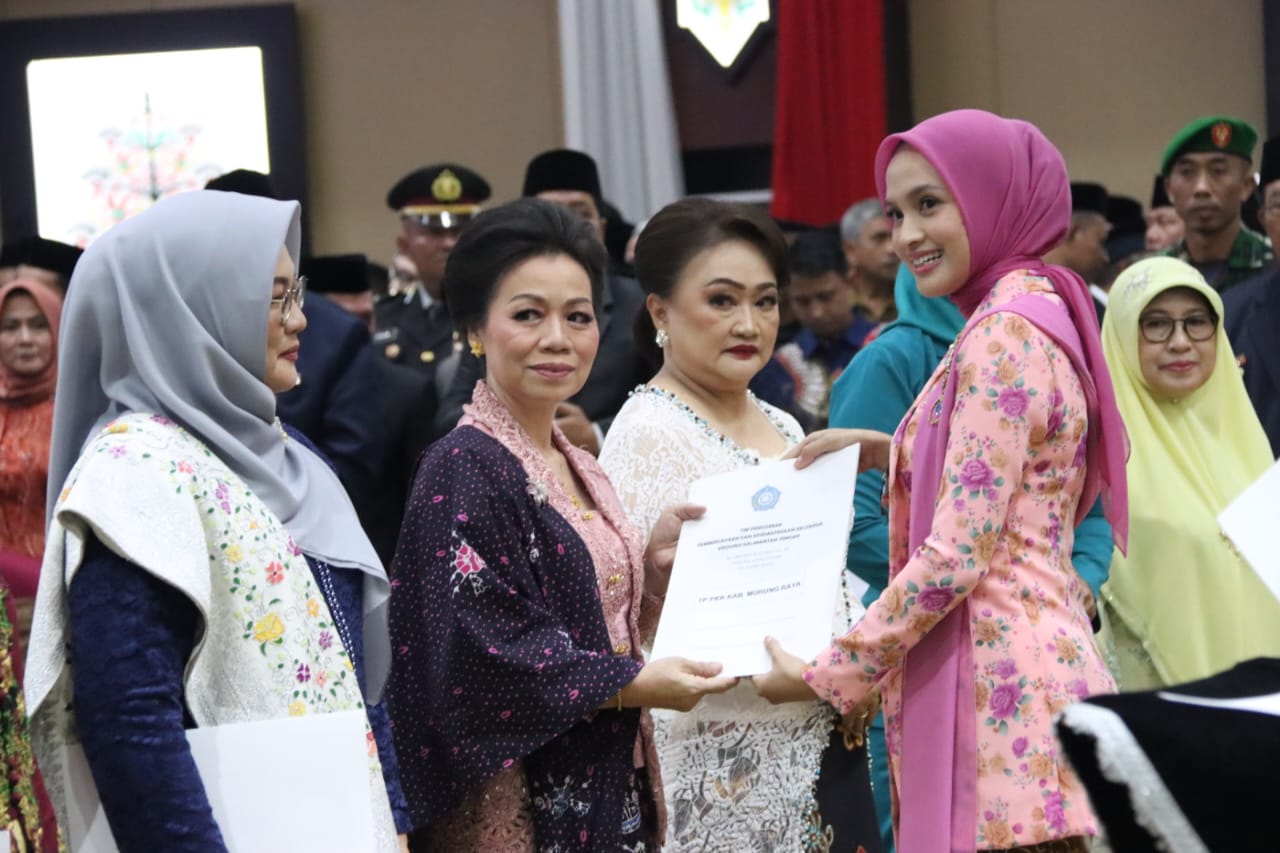 Gubernur Sugianto Sabran atas nama Presiden RI Lantik Pj. Wali Kota dan 9 Pj. Bupati di Provinsi Kalimantan Tengah