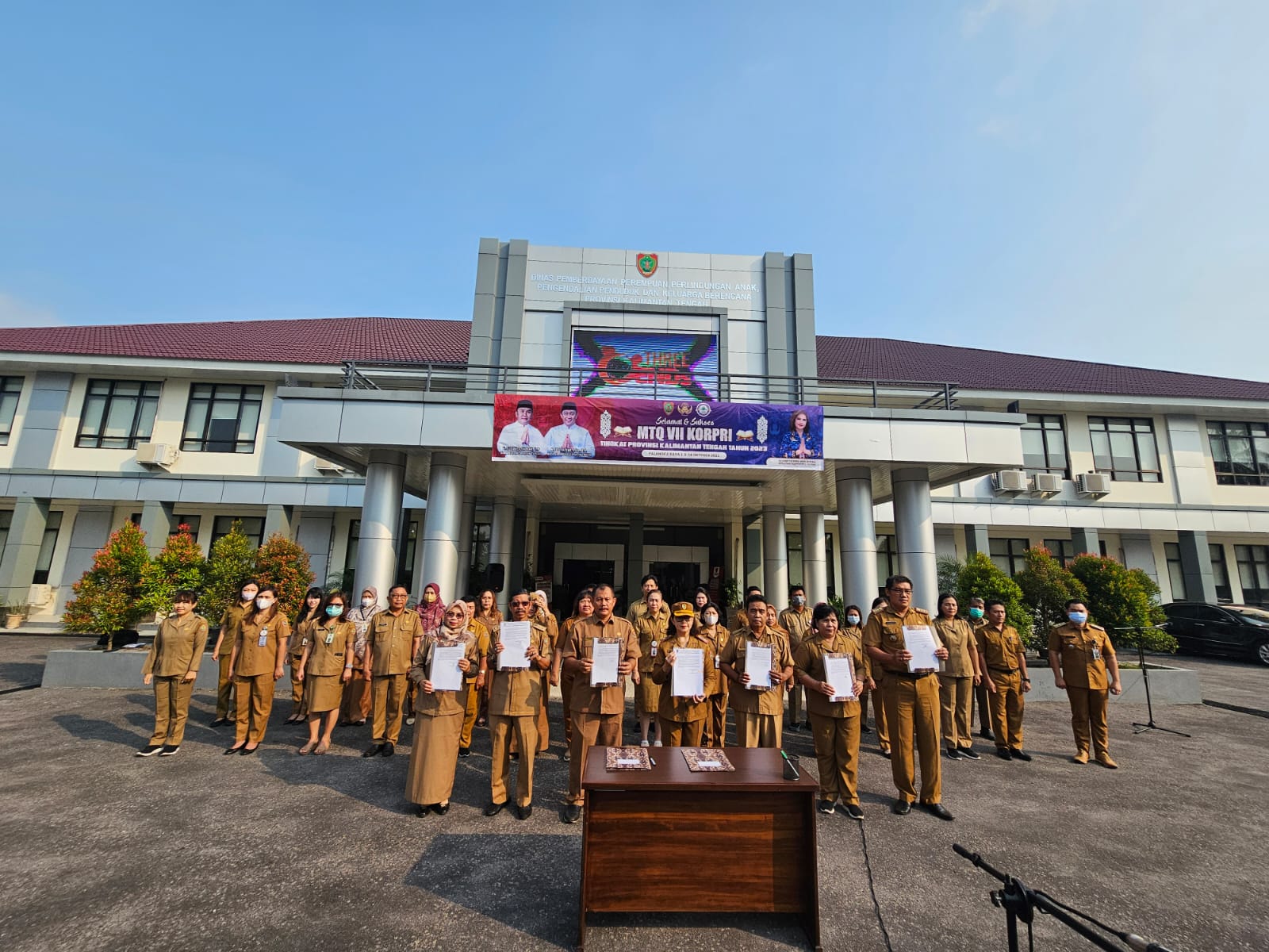DP3APPKB Laksanakan Penandatanganan Pakta Integritas dan Pengucapan Ikrar Netralitas ASN Menjelang Pemilu 2024