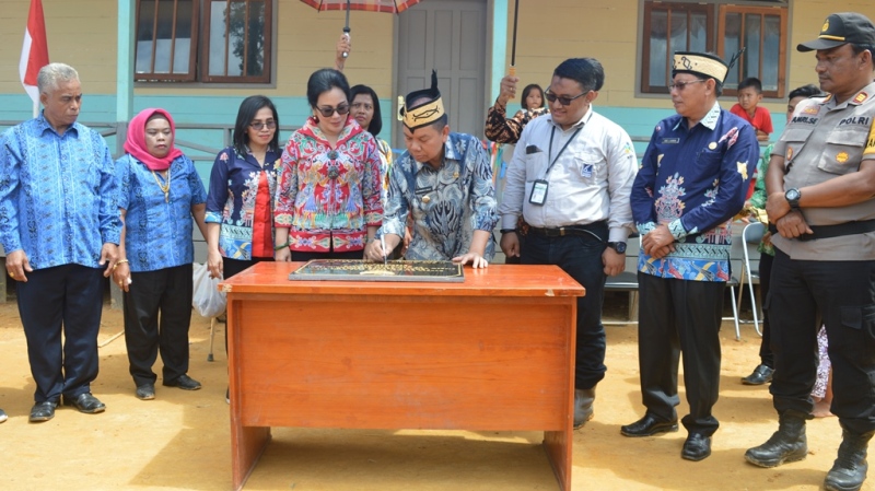 Bupati Resmikan Bangunan Sekolah SMPN 4 Kapuas Tengah