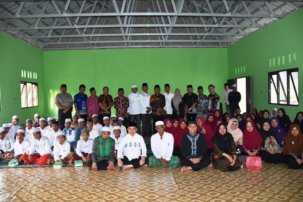 Ben Resmikan Yayasan Ponpes Bifahmiddin