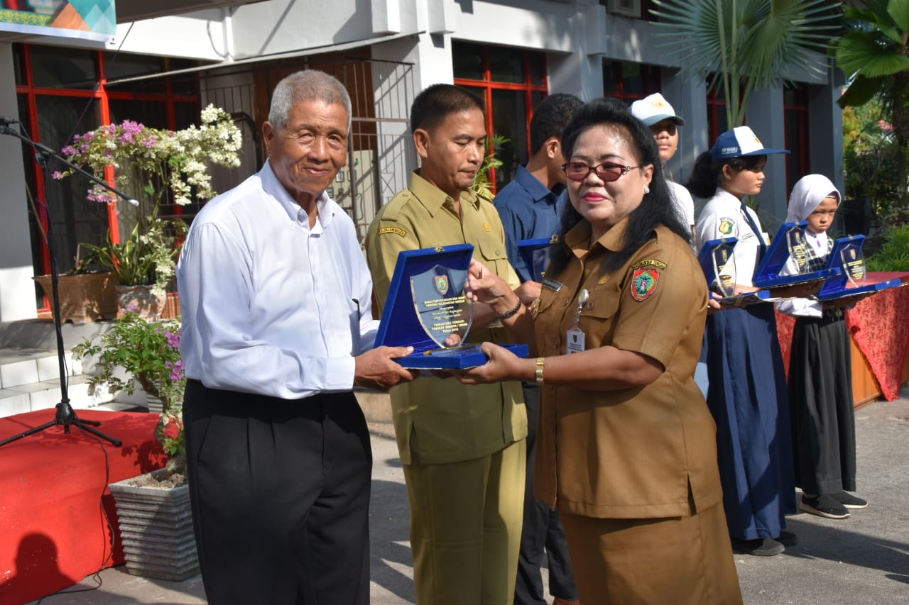 Tumbuhkan Semangat Pengguna Perpustakaan, Pemprov Beri Penghargaan Pemustaka Terbaik 2019