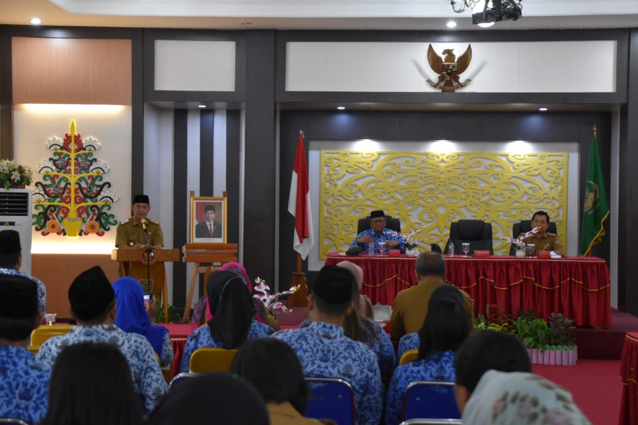 Sekda Kalteng Buka Musyawarah Luar Biasa Dewan Pengurus Provinsi KORPRI Tahun 2019