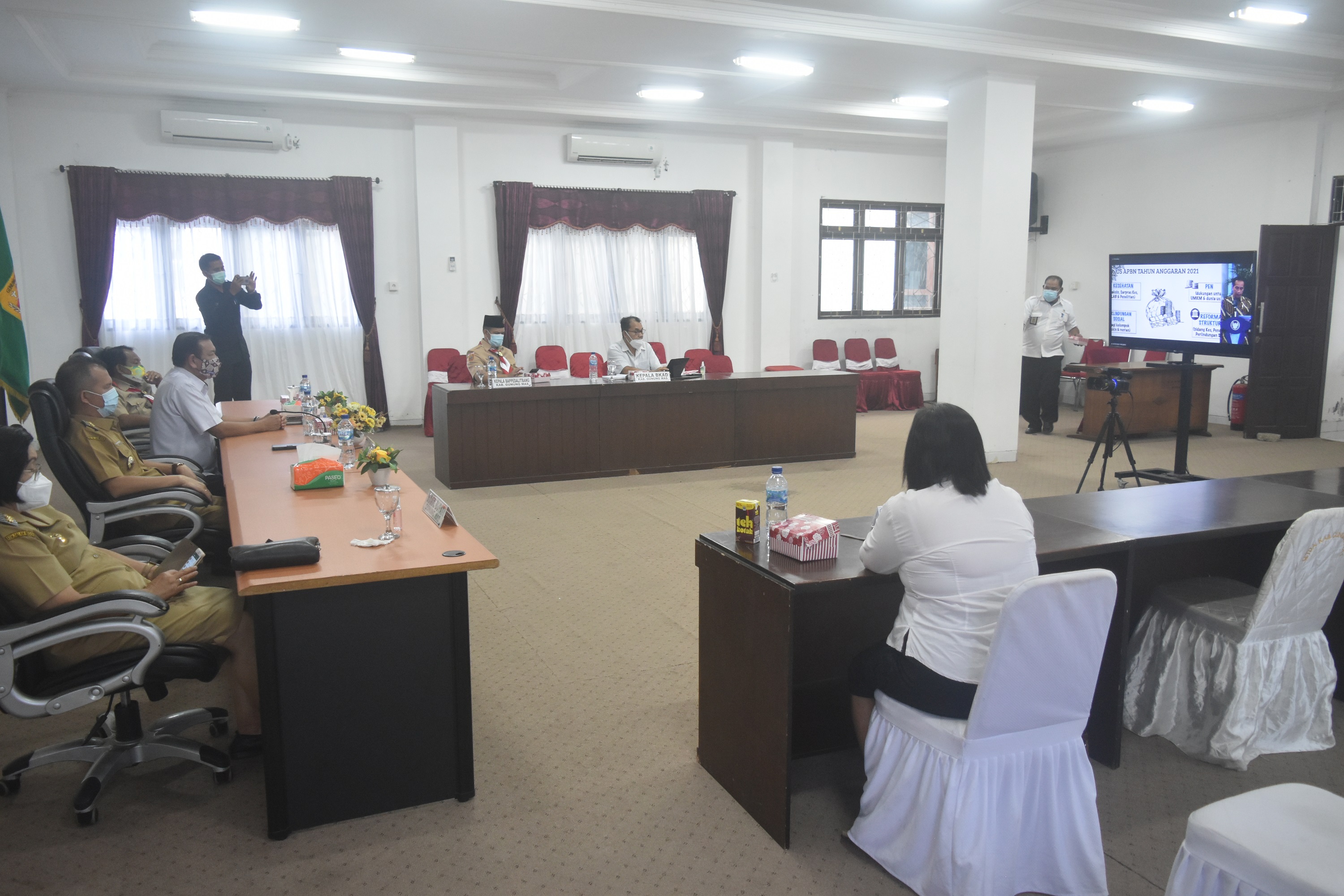 Pemerintah Kabupaten Gunung Mas Ikuti Webinar APBN Tahun Anggaran 2021