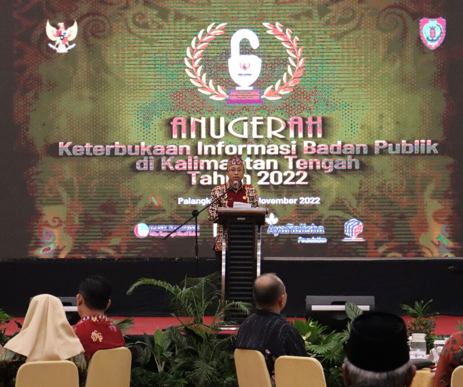 PPID Utama Kab. Gumas Raih Peringkat ke 2  se-Kalteng Kategori Cukup Informatif