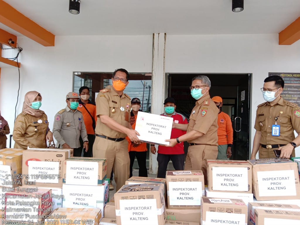 Peduli Korban Banjir di Batola Provinsi Kalsel, Inspektorat Prov. Kalteng Salurkan Bantuan