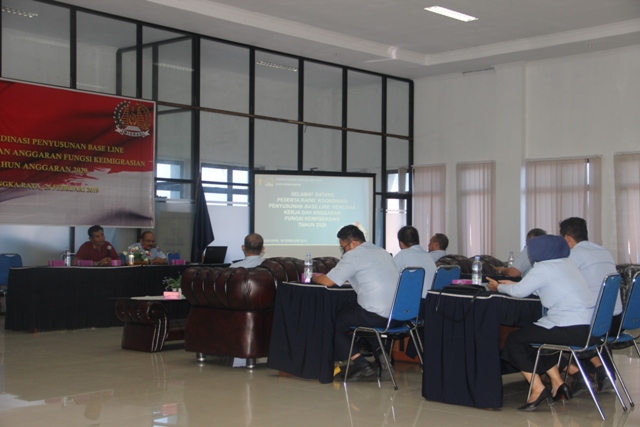 Kakanwil Kemenkumham Kalteng Beri Arahan pada RAKOR Penyusunan Base Line Rencana Kerja dan Anggaran Keimigrasian