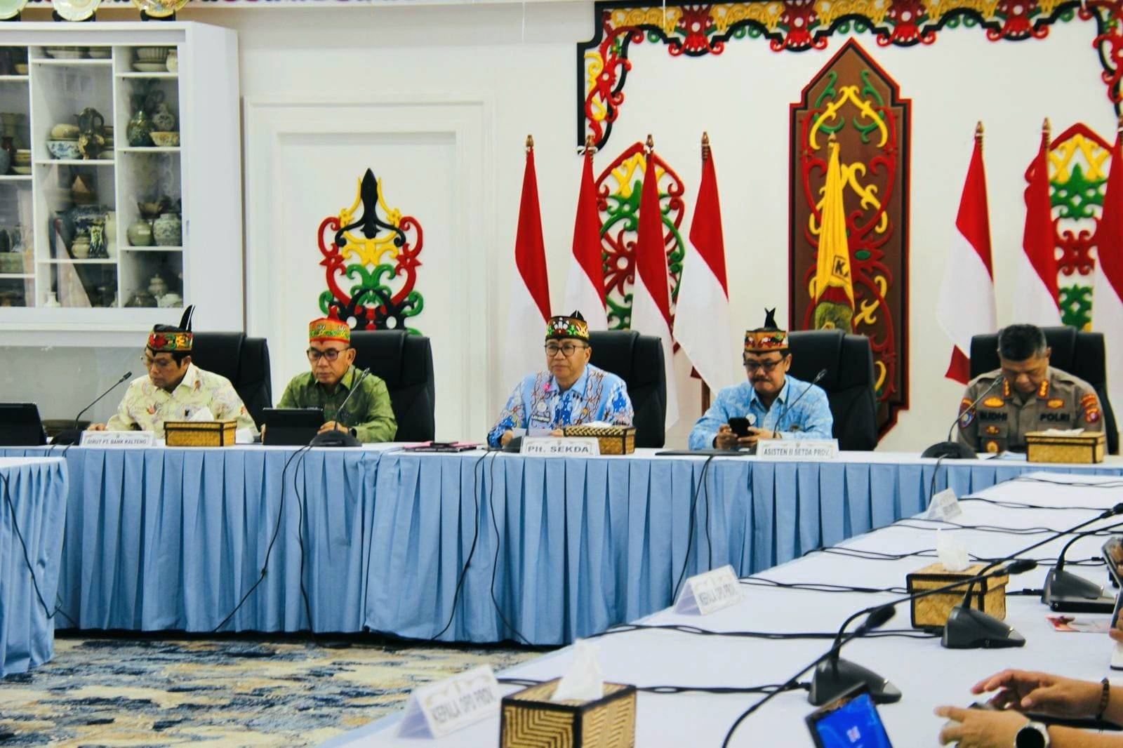 Plt. Sekda Kalteng Leonard S. Ampung Pimpin Rakor Unsur Pendukung KHBS, Tegaskan Penyaluran Bantuan Tepat Sasaran dan Terintegrasi   