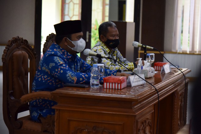 Wabup Ahmadi Dorong Pembangunan Jaringan Listrik dan Telekomunikasi di Daerah yang Dilewati Jalan Konsorsium