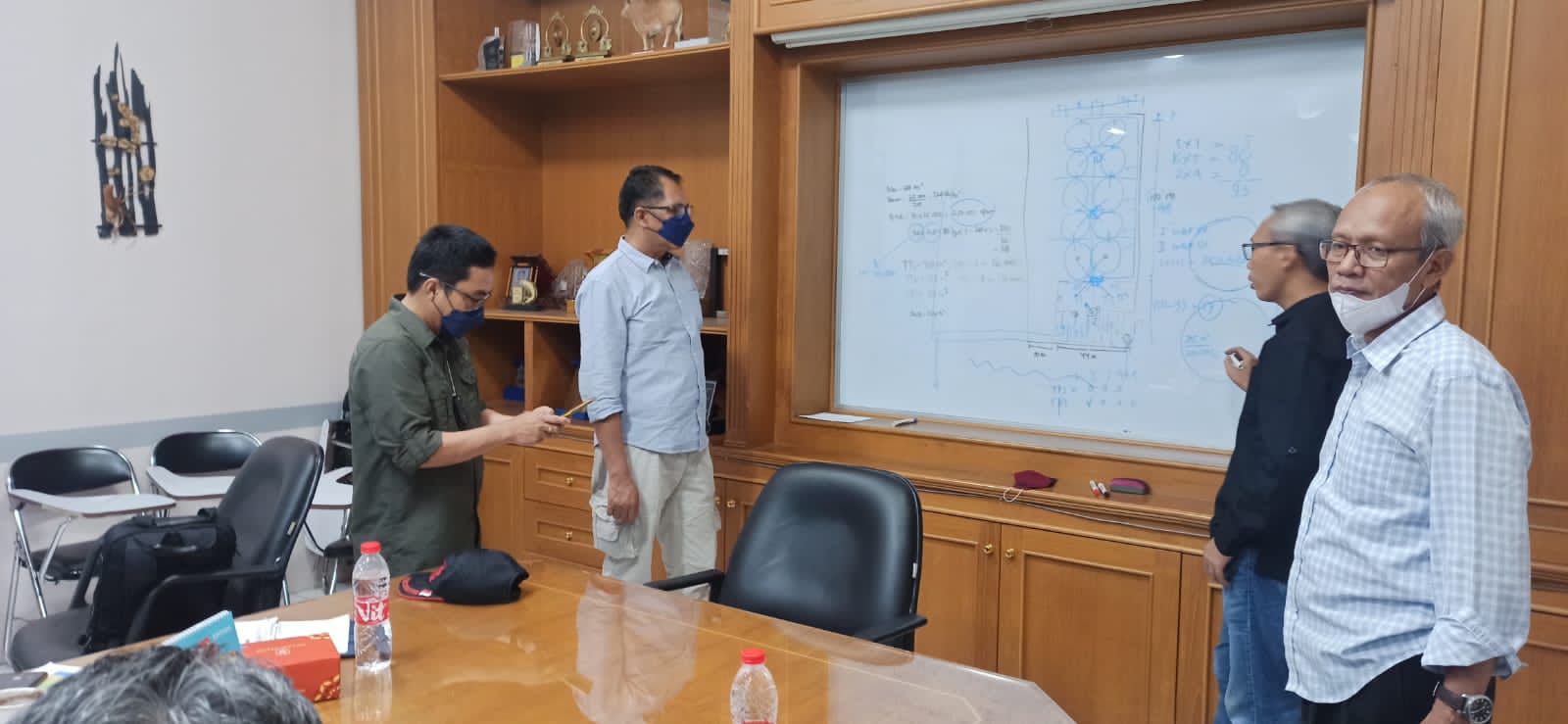 Persiapan Pembangunan Shrimp Estate, Kadislutkan Prov. Kalteng Kunjungi PT. CP Prima Sidoarjo