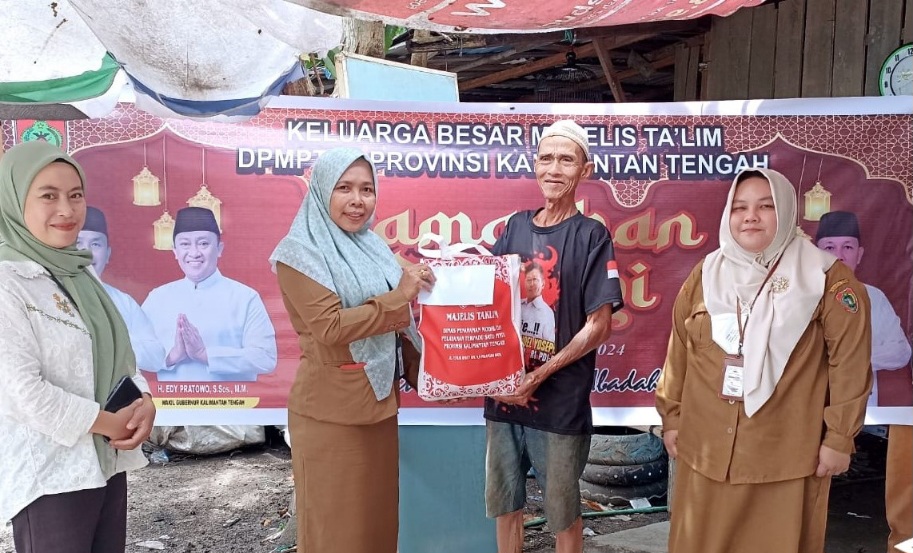 Majelis Taklim DPMPTSP Prov. Kalteng Kembali Laksanakan Program Ramadan Berbagi