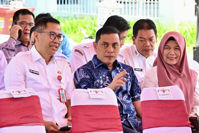 Kepala BAPPERIDA Prov. Kalteng Ikuti Kegiatan Pelepasan Mudik Gratis oleh Pemprov Kalteng