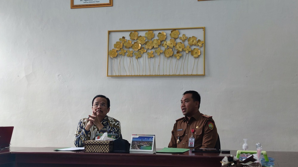 Terima Kunjungan Anggota Komisi I DPD RI, Kadisbun Sampaikan Isu Strategis Pembangunan Perkebunan