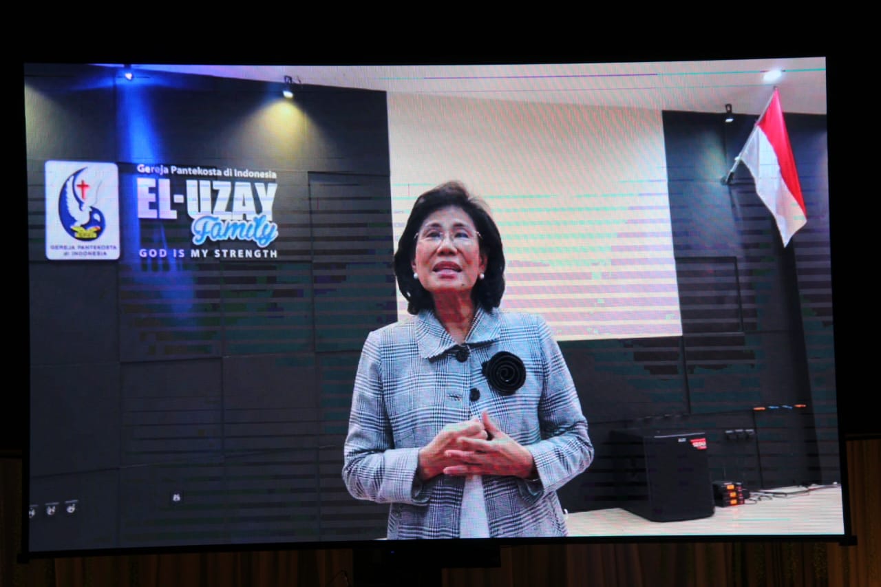 Mewakili Wagub, Kadis P3APPKB Kalteng Buka Serasehan Wanita Komisi Daerah Pelayanan Wanita Pantekosta