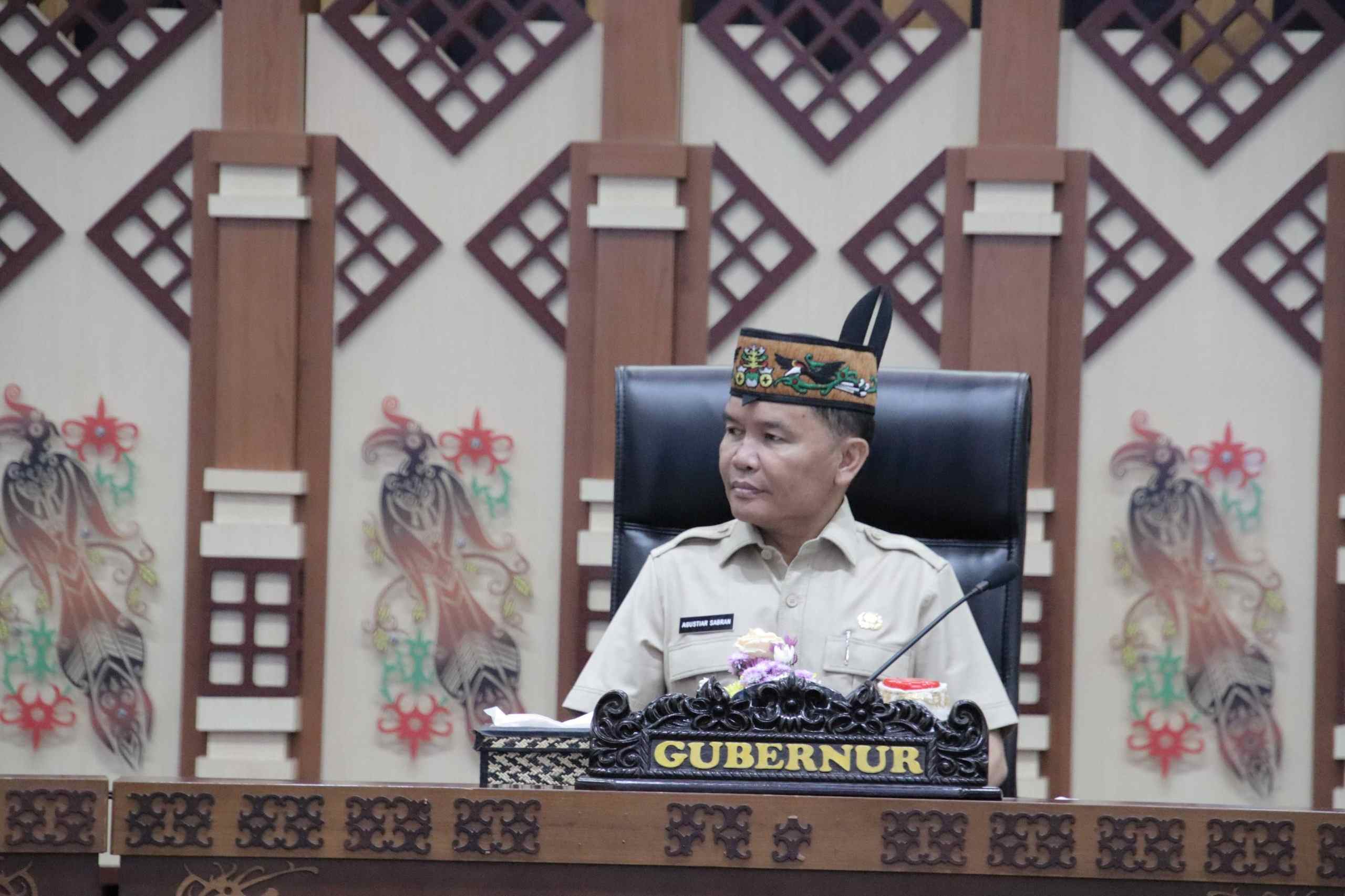 Kadis PMD Prov. Kalteng Hadiri Rakor Pemerintah Daerah dan Forkopimda Jelang Hari Raya Idul Fitri 1446 H / 2025 M