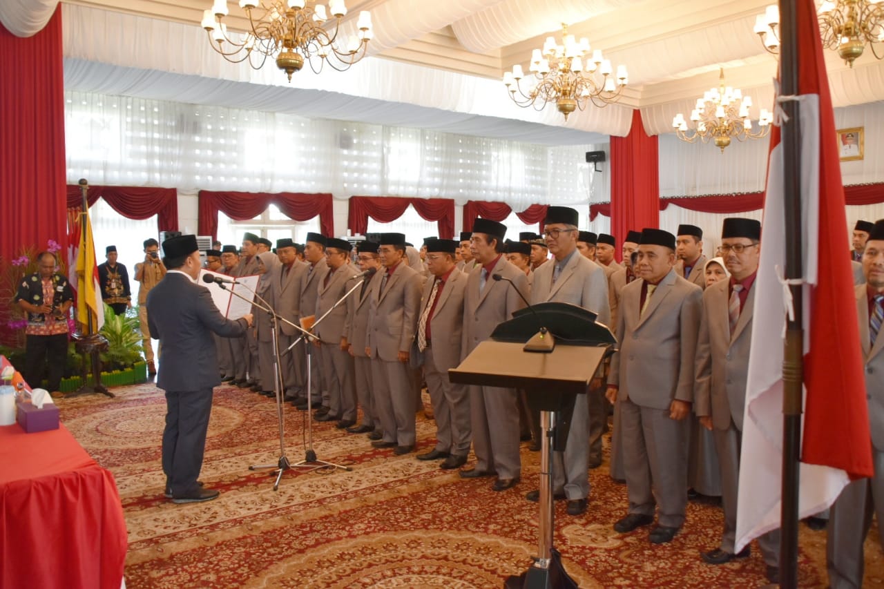 Gubernur Lantik Dewan Hakim dan Panitera STQ ke-22 Tingkat Prov. Kalteng Tahun 2019