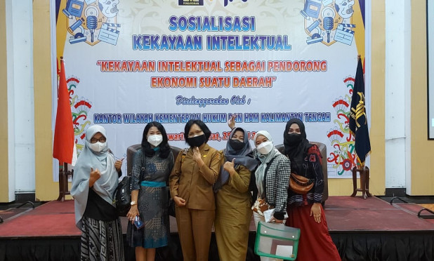 Pelaku Ekonomi Kreatif Sektor Pariwisata di Kobar Ikuti Sosialisasi Kekayaan Intelektual