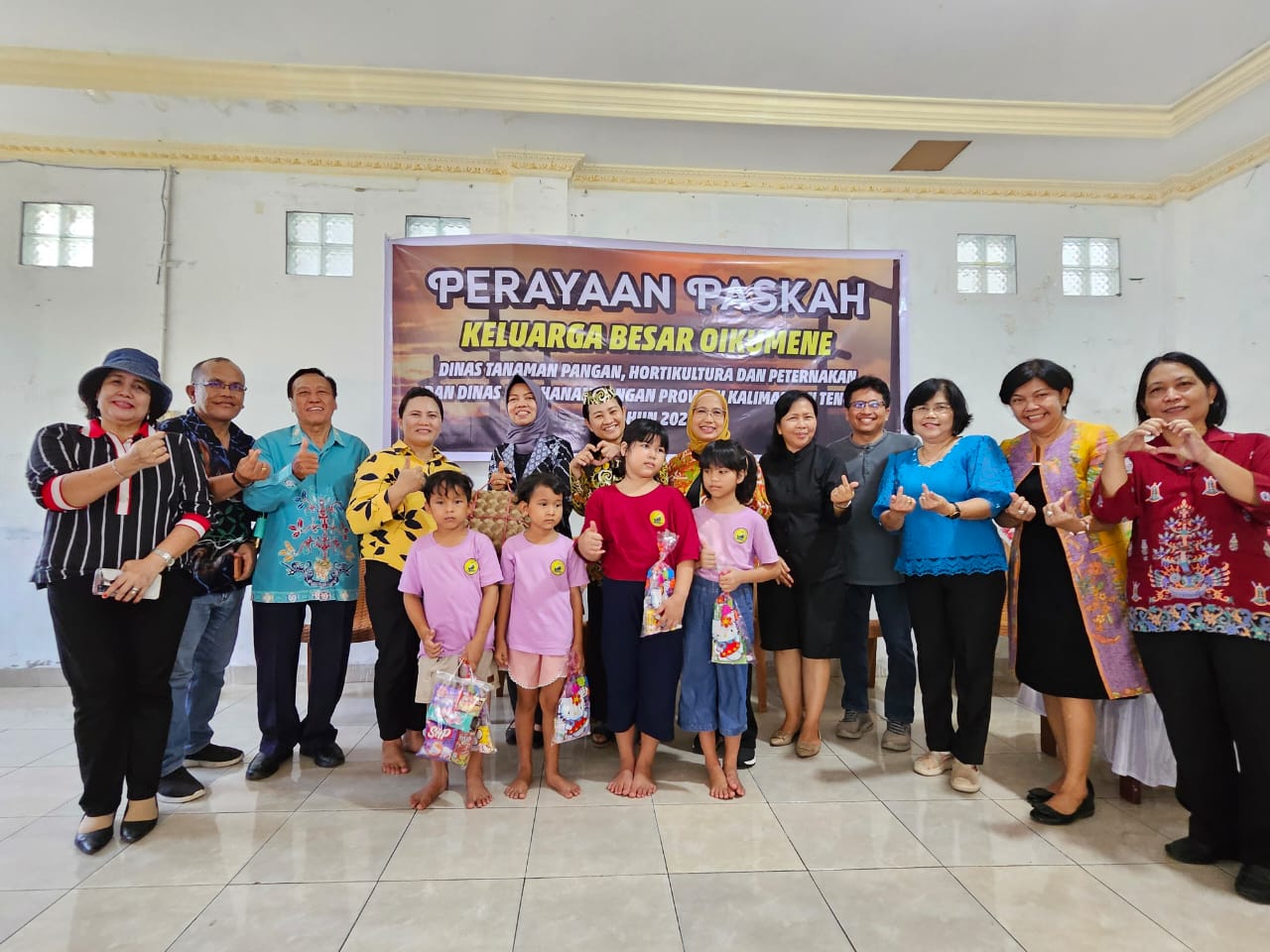 Kadis TPHP Prov. Kalteng Kunjungi Panti Asuhan Dalam Rangka Perayaan Paskah Lingkup Dinas TPHP-KP Tahun 2024
