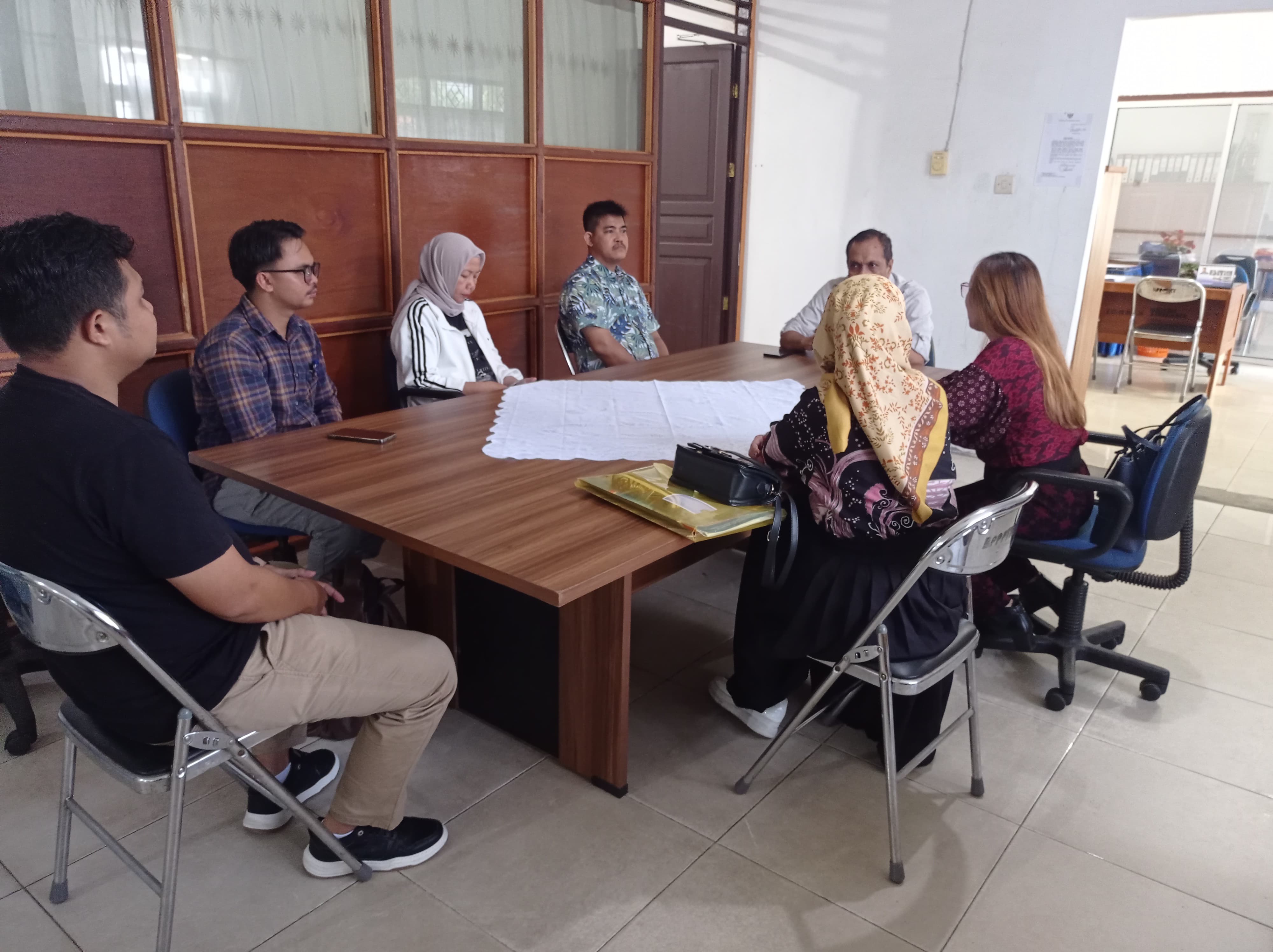 Disnakertrans Prov. Kalteng Terima Kunjungan Disnakertrans Kab. Mura