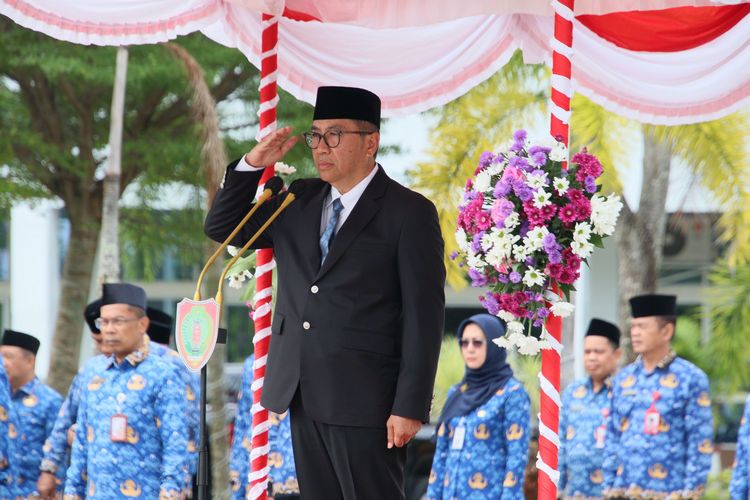 Dukung Sinergitas Menuju Indonesia Emas 2045, Kadis PMD Prov. Kalteng Ikuti Upacara Peringatan Hari Otonomi Daerah ke XXIX