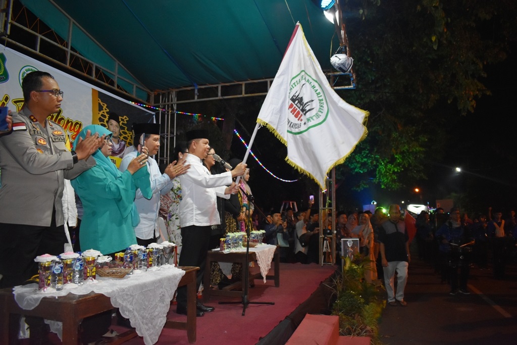 Kapuas Gelar Pawai Tanglong dan Musik Bagarakan Sahur 