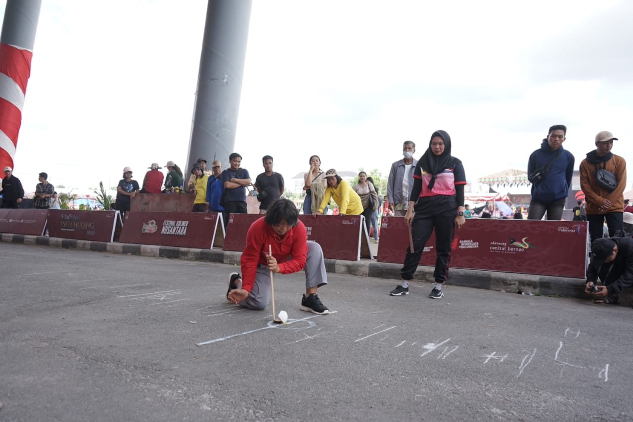 Dukung BBI dan BBWI, Pemprov. Kalteng Gelar Lomba Balogo pada FBIM 2023