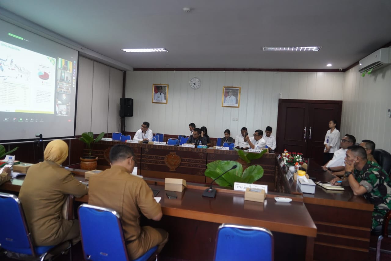 Asisten Ekbang Leonard S. Ampung Minta TPID dan Satgas Pangan Terus Bergerak Dalam Mengendalikan Inflasi di Kalteng 