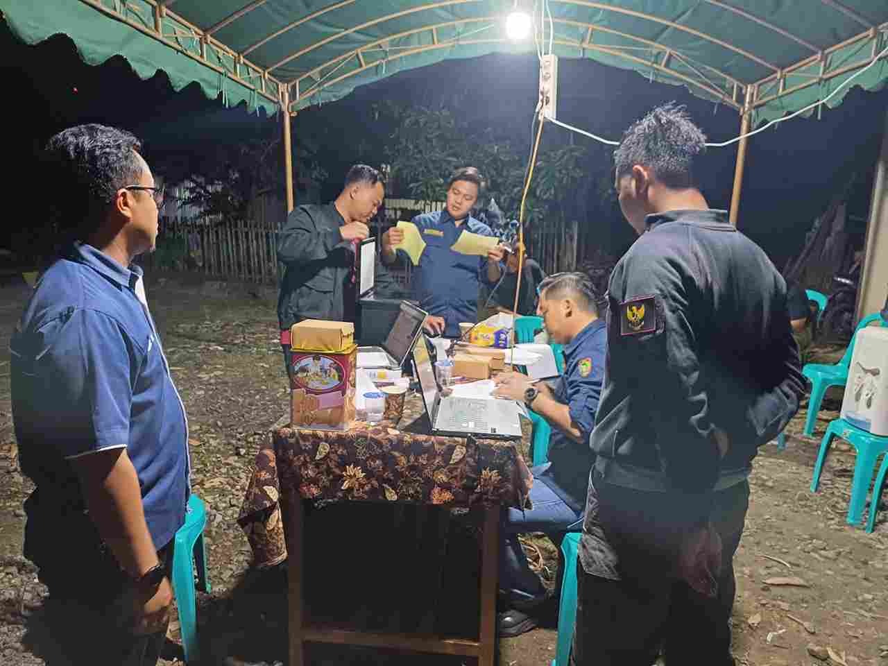 Truk Tangki BBM Ilegal Terjaring Razia Dalam Operasi Gabungan di Perbatasan Kapuas - Tamiang Layang