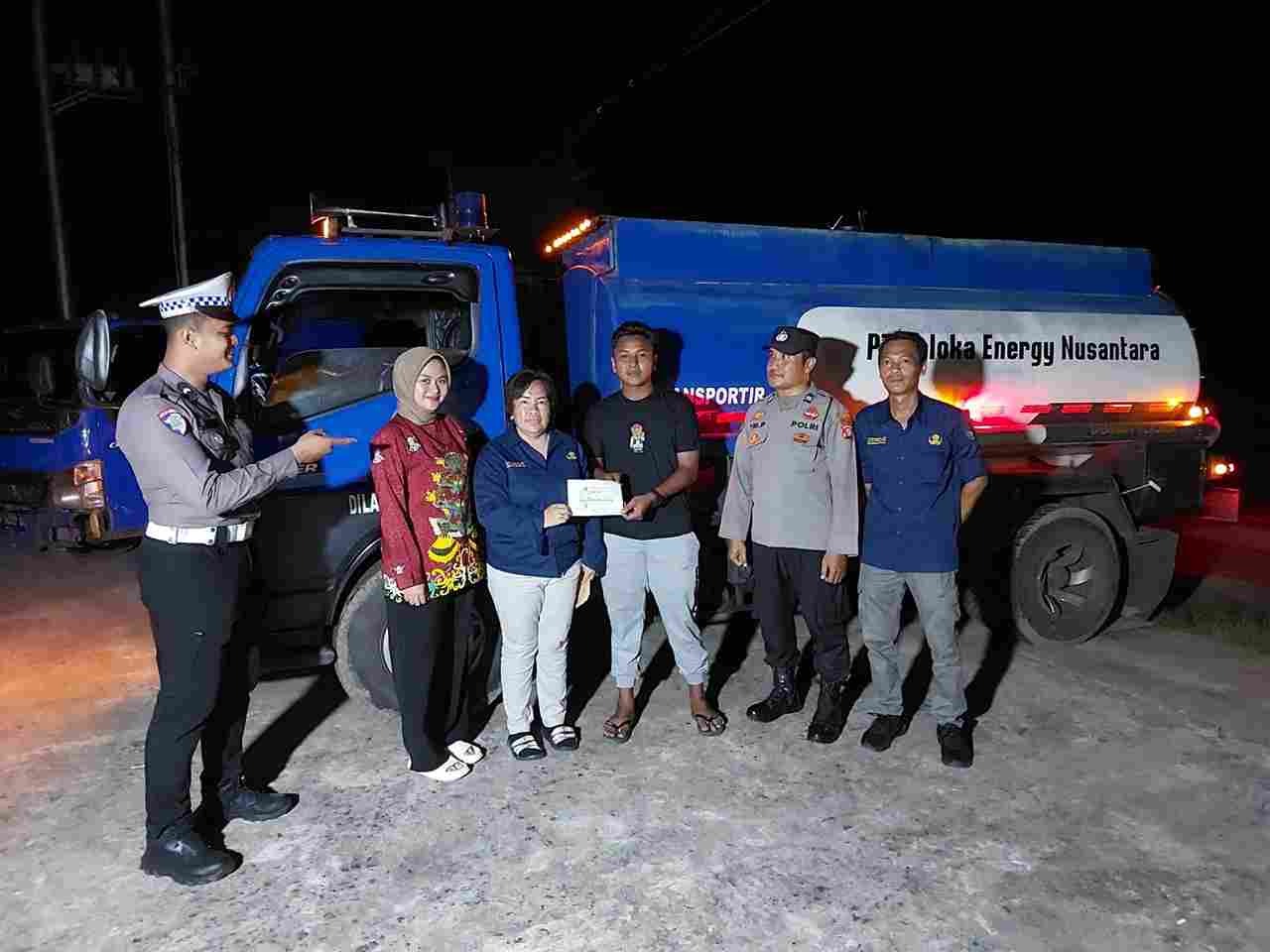 Truk Tangki BBM Ilegal Terjaring Razia Dalam Operasi Gabungan di Perbatasan Kapuas - Tamiang Layang