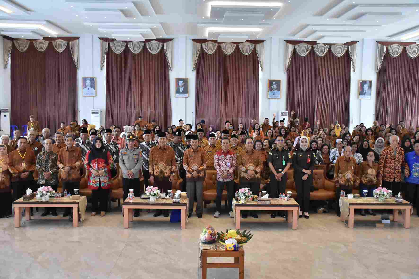 Peringatan HUT PWRI ke-63 Kabupaten Kapuas Berlangsung Khidmat