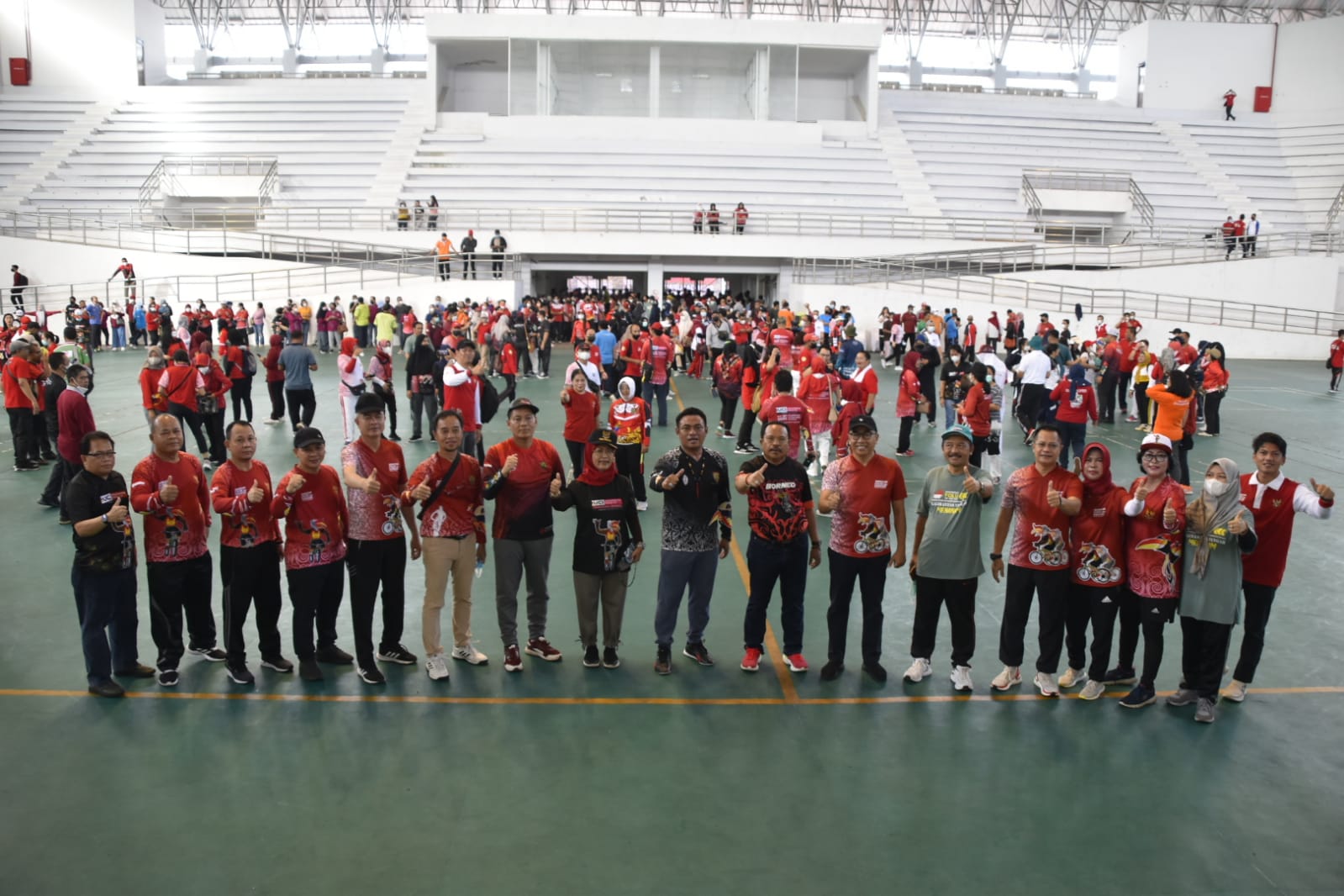 ASN Pemprov Kalteng Gelar Senam Bersama di GOR Sport Indoor Tjilik Riwut Kota Palangka Raya