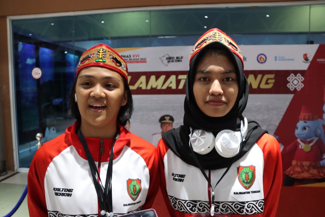 Kontingen POPNAS Kalteng Disambut Hangat di Bandara Internasional Sultan Mahmud Badaruddin II Palembang