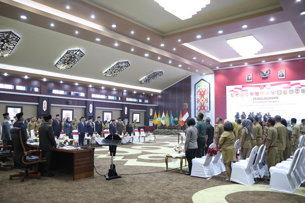 Wagub Edy Pratowo Kukuhkan Pengurus Komisariat Wilayah FORSESDASI Kalteng Periode 2024-2027