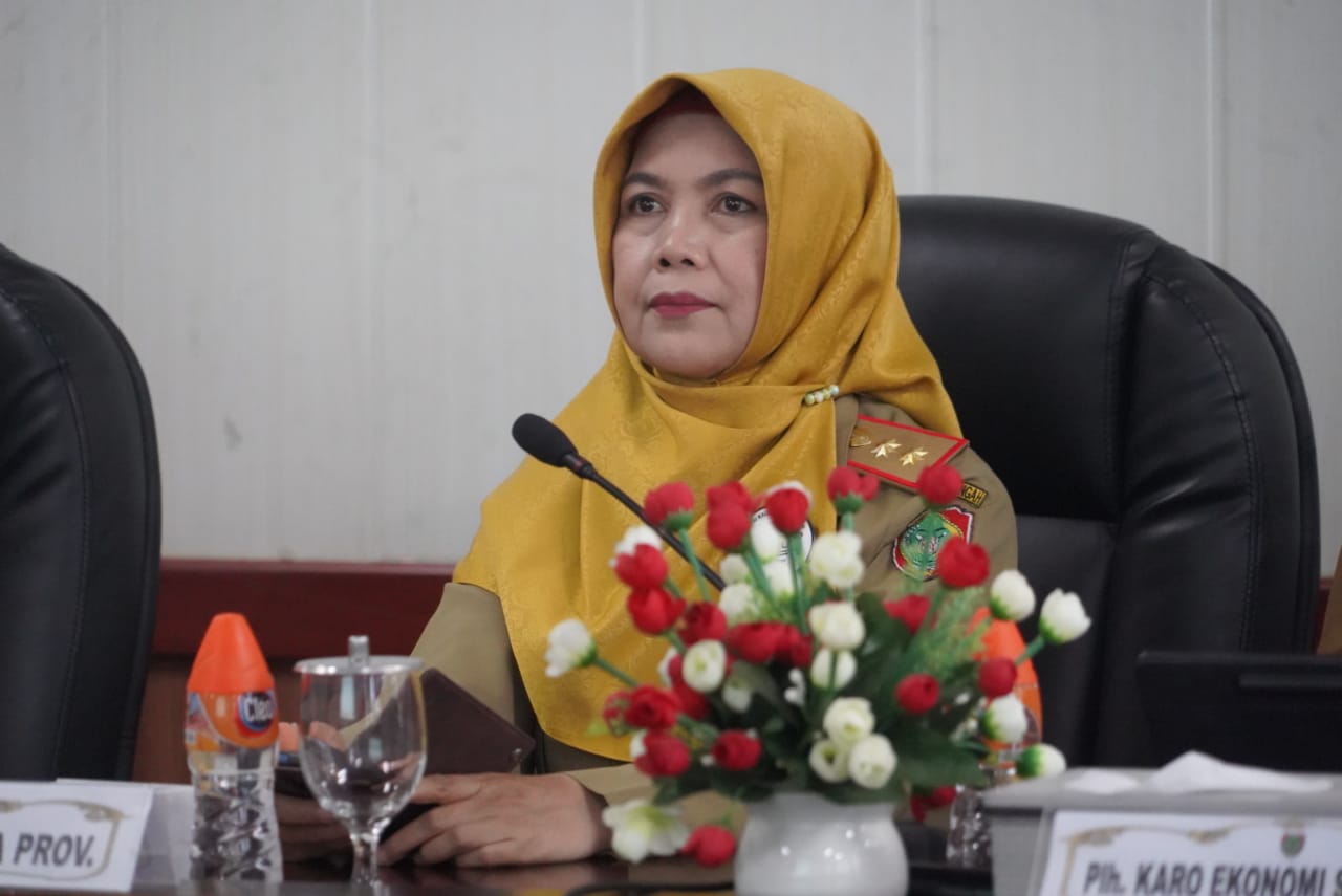 Asisten Ekbang Sri Widanarni Hadiri Rakor Pengendalian Inflasi Daerah Minggu Keempat Agustus Secara Virtual
