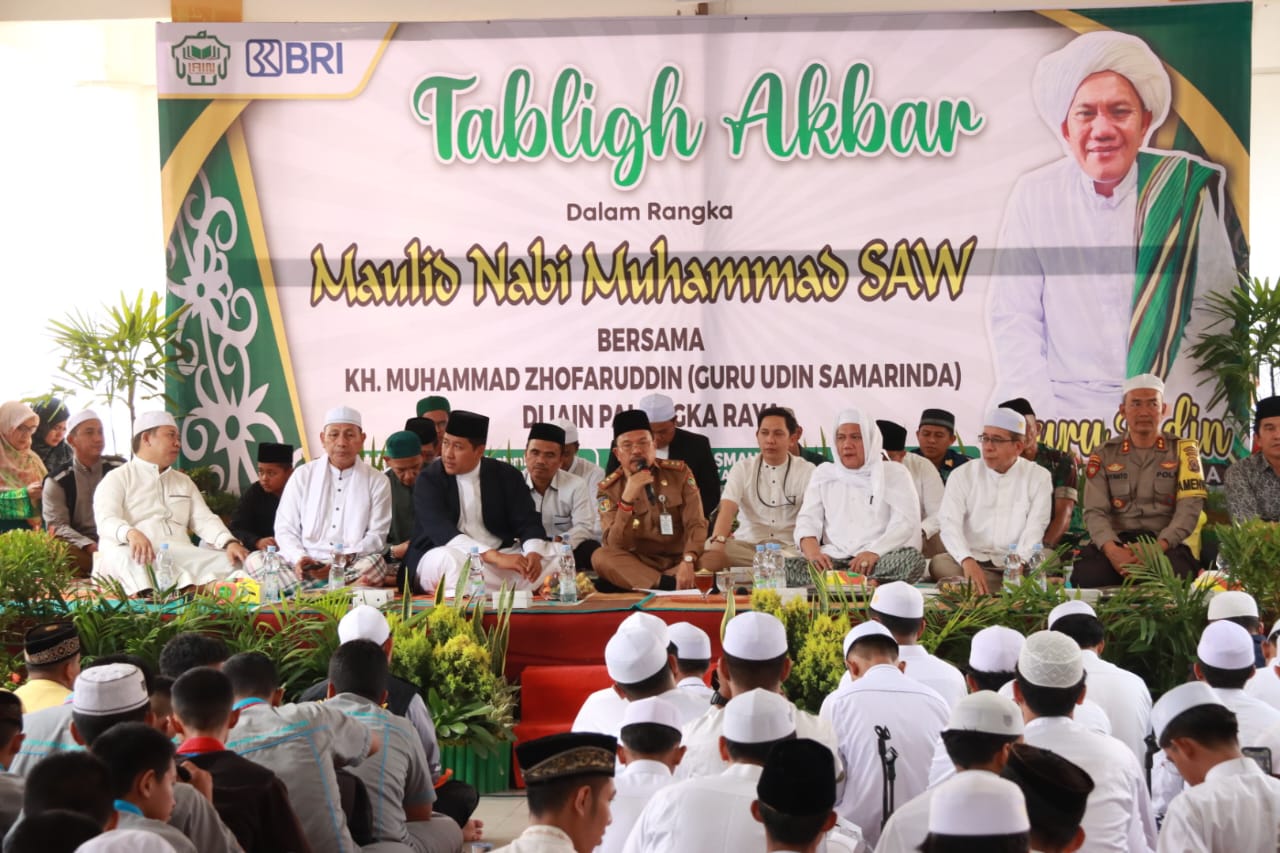 Sekda Nuryakin Hadiri Peringatan Maulid Nabi Muhammad S.A.W Tahun 1445 H Bersama KH. M. Zhofaruddin