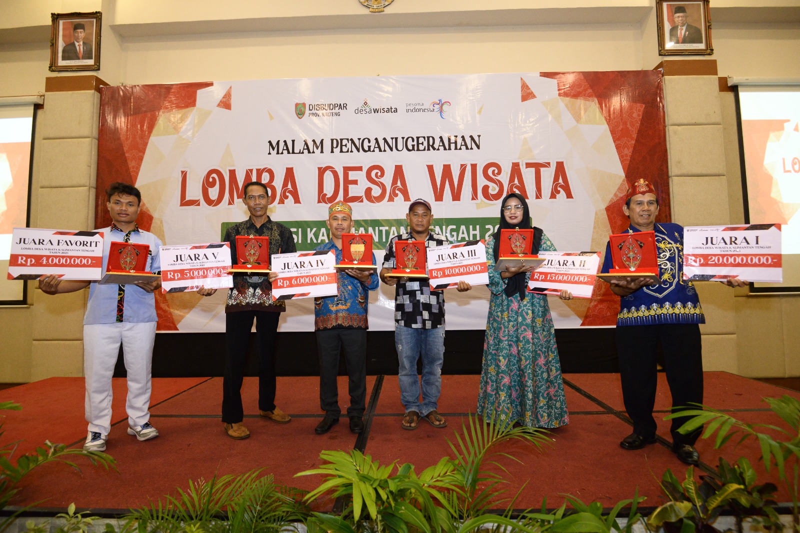 Kadisbudpar Adiah Chandra Sari Buka Malam Anugerah Lomba Desa Wisata Tingkat Provinsi Kalteng Tahun 2023
